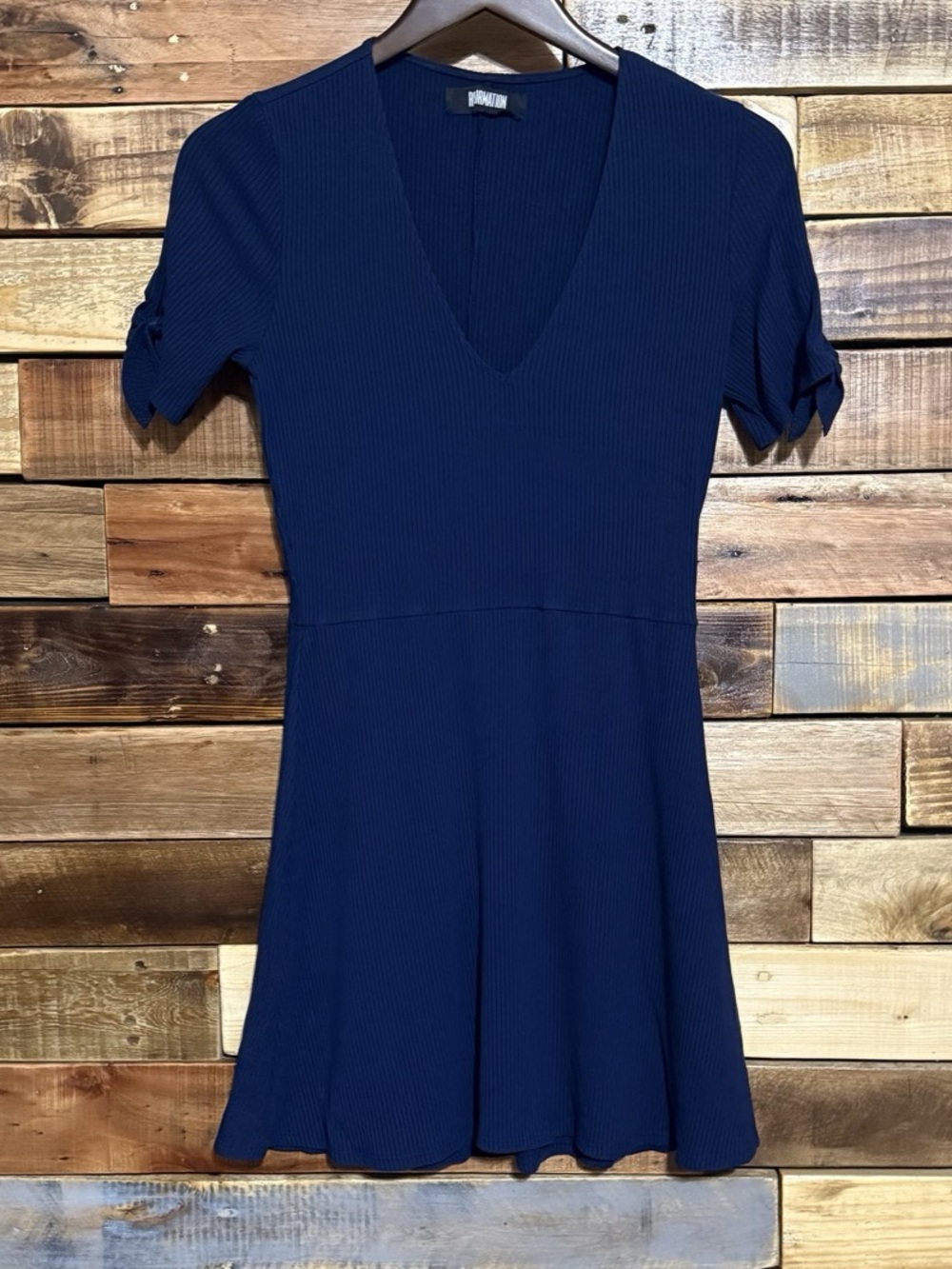Reformation Navy Sara V-Neck Knit Mini Dress Tencel Stretch L Large EUC - Picture 2 of 10